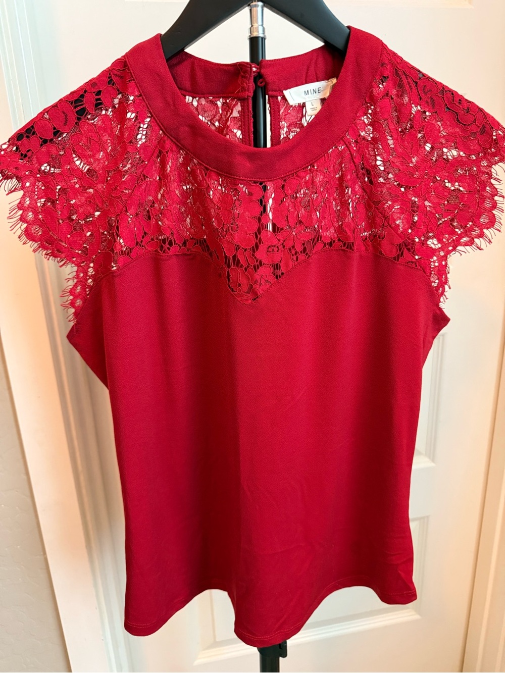 Mine Red Lace Yoke Sleeveless Top